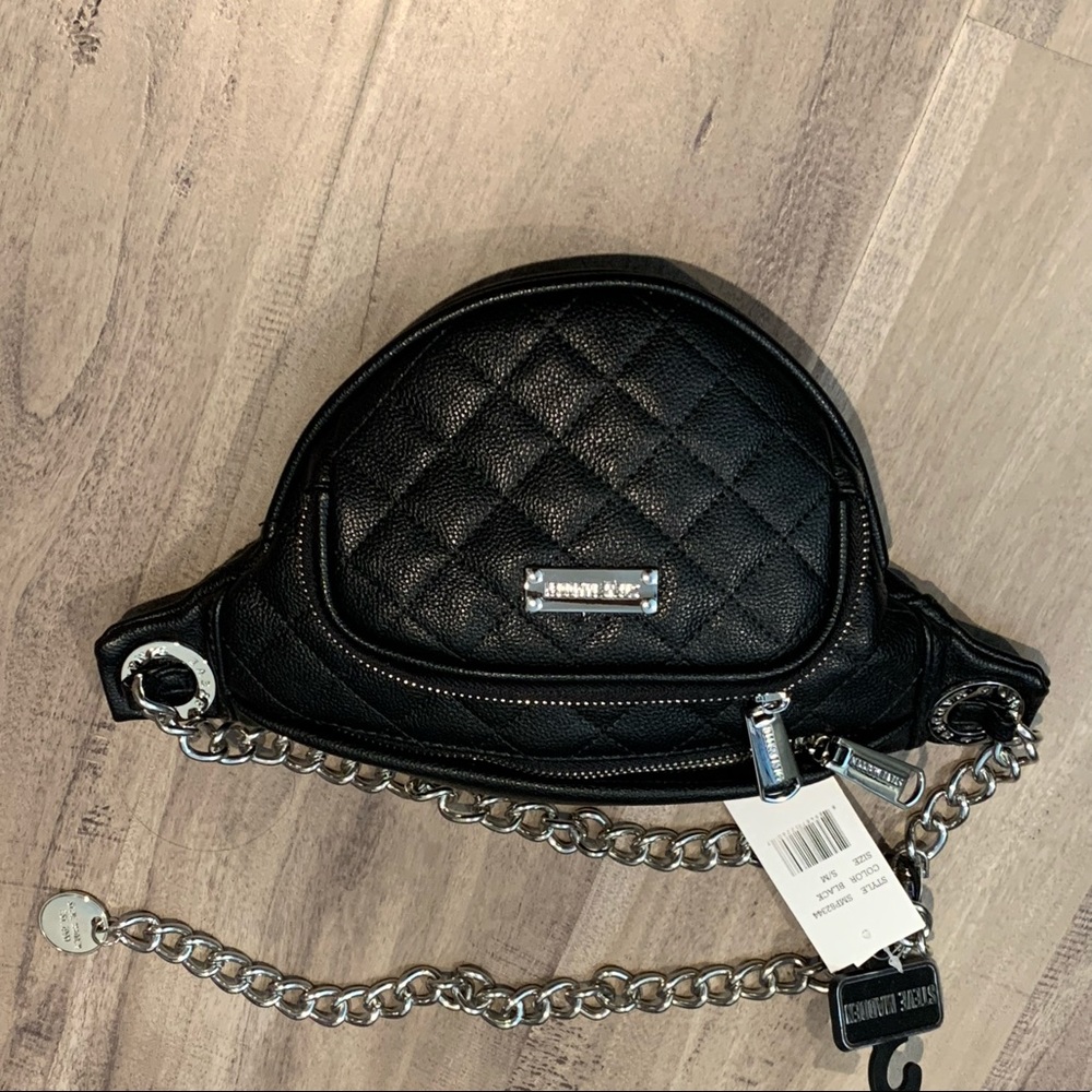 Woman’s Steve Madden Leather Fanny pack